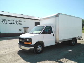 Image for 2017 Chevrolet Express Cutaway Cube ID: 7659357