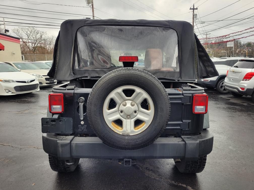 2012 Jeep Wrangler Image 3
