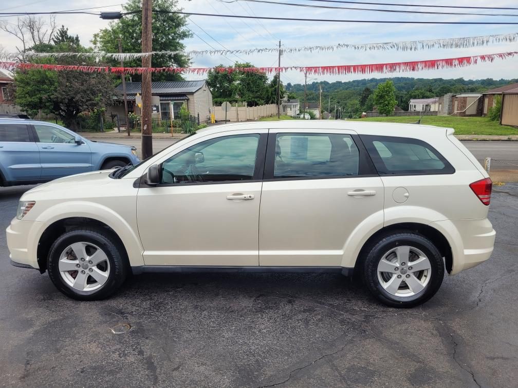 2013 Dodge Journey Image 2