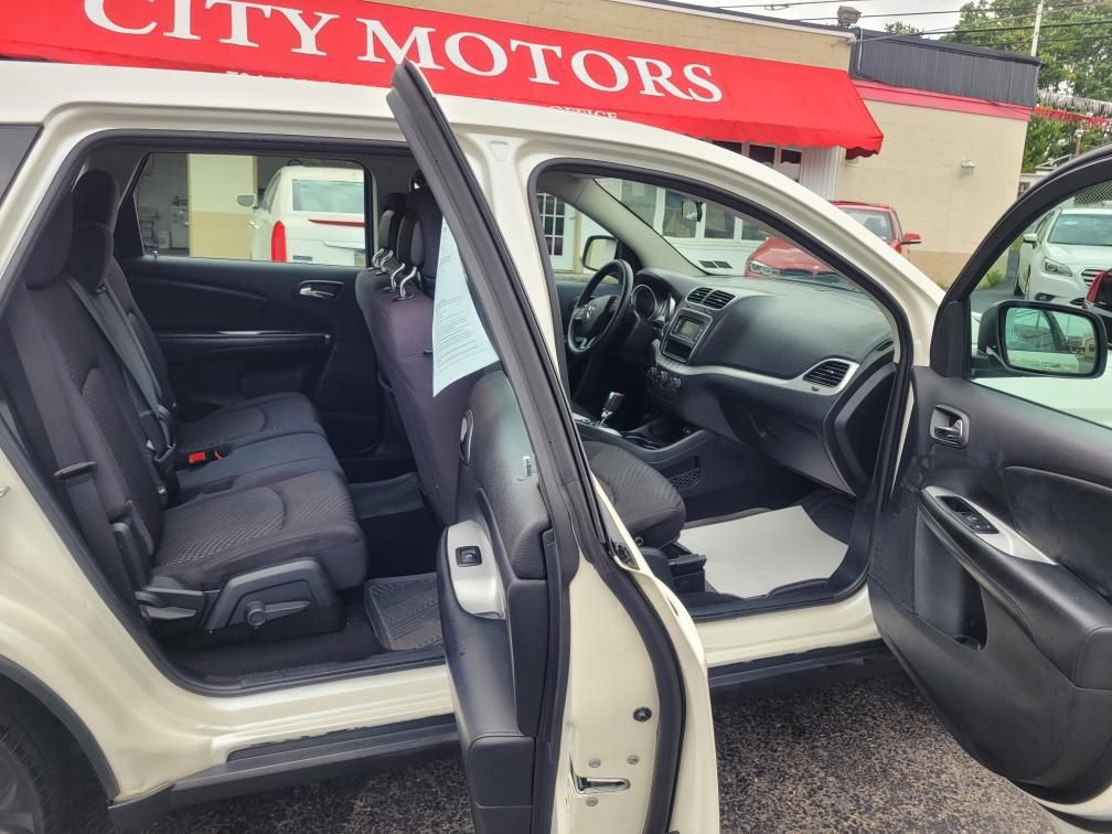 2013 Dodge Journey Image 6