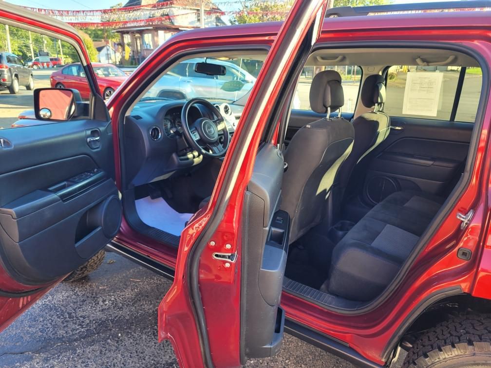 2016 Jeep Patriot Image 8