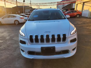 Image for 2017 Jeep Cherokee Overland ID: 6939473