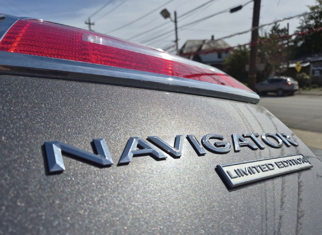2014 Lincoln Navigator Image 5