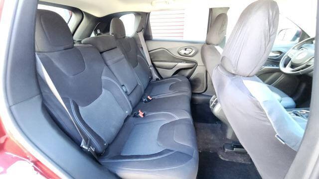 2019 Jeep Cherokee Image 21