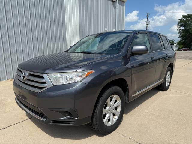 2013 Toyota Highlander Image 2