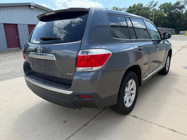 2013 Toyota Highlander Image 8