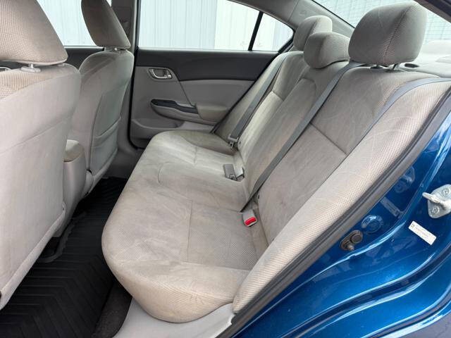 2012 Honda Civic Image 13