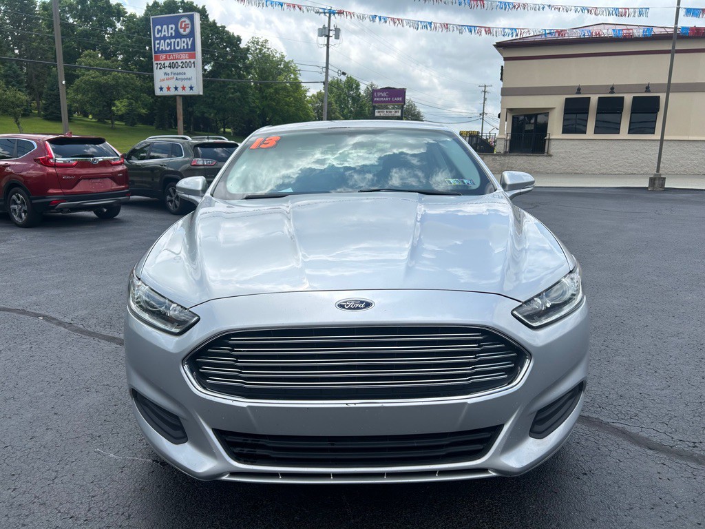 2013 Ford Fusion Image 2