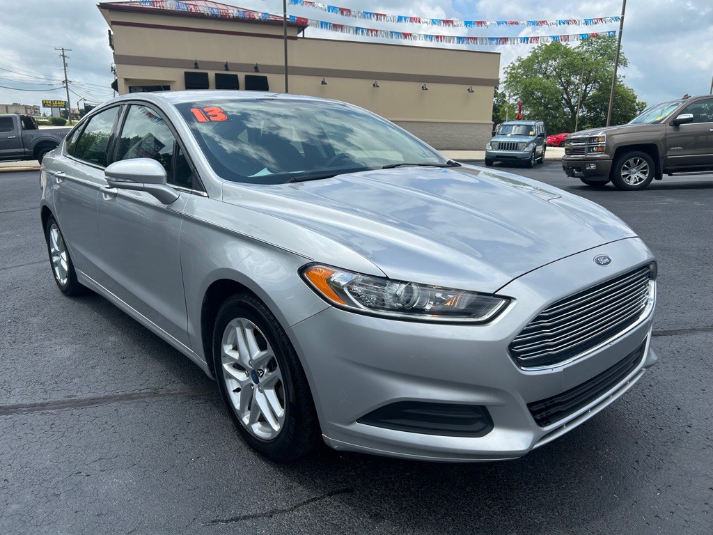 2013 Ford Fusion Image 3