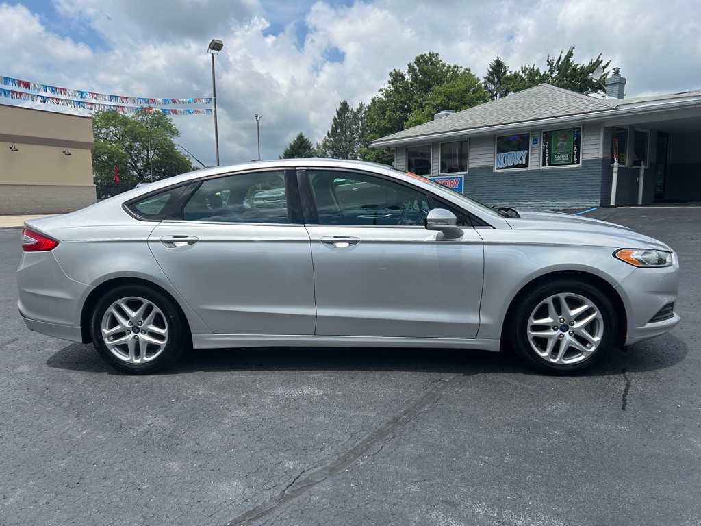 2013 Ford Fusion Image 4