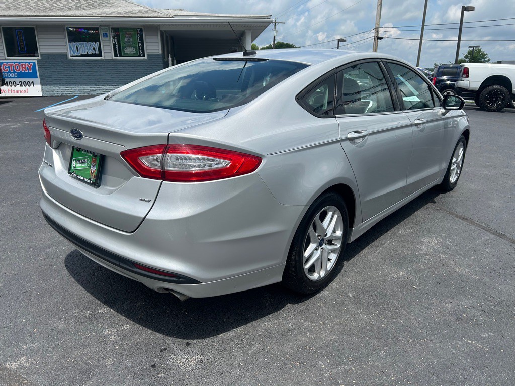 2013 Ford Fusion Image 5
