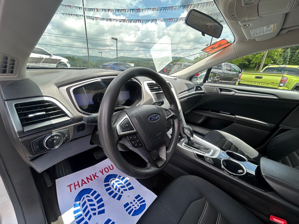 2013 Ford Fusion Image 9