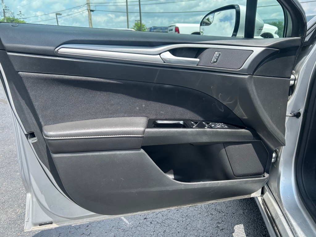 2013 Ford Fusion Image 11