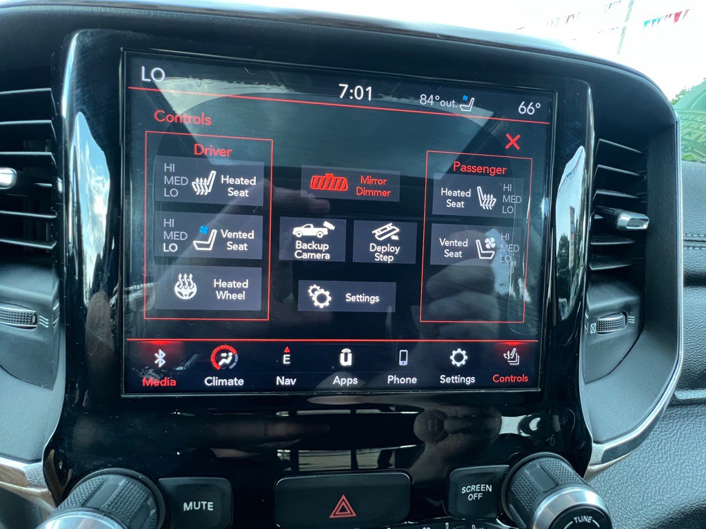 2020 RAM 1500 Image 27