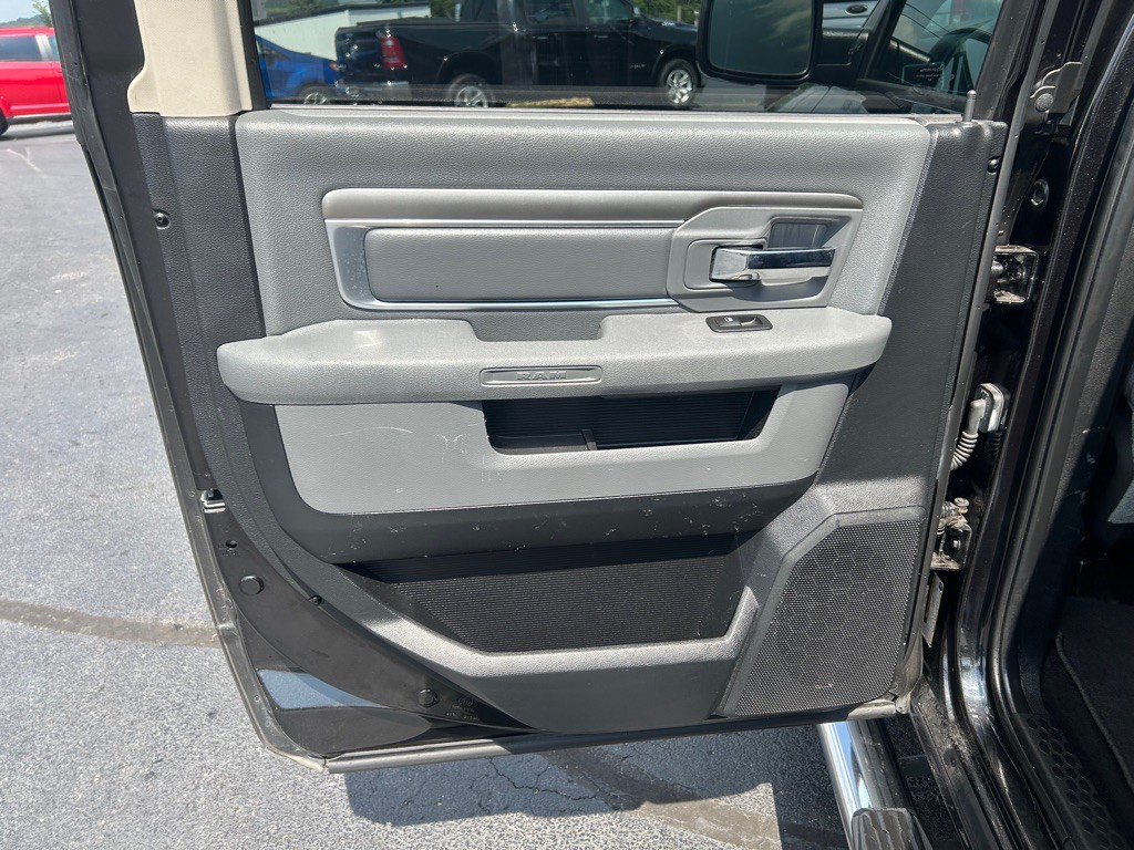 2015 RAM 1500 Image 15