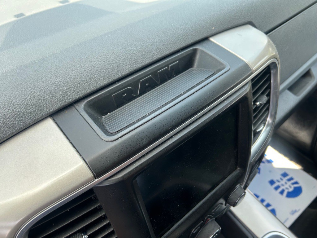 2015 RAM 1500 Image 35