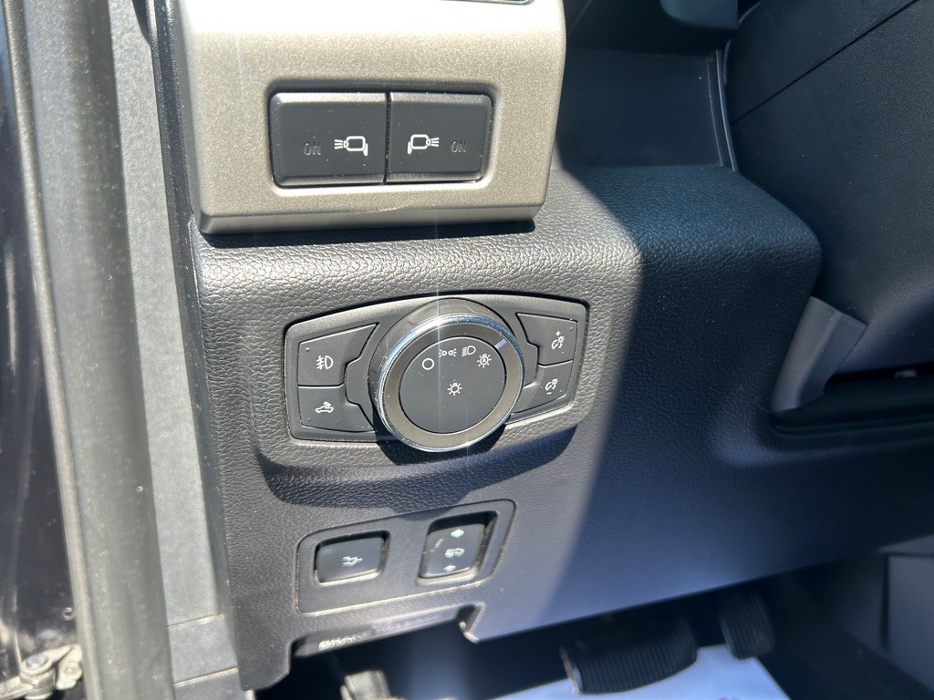 2021 Ford F-350 Image 40