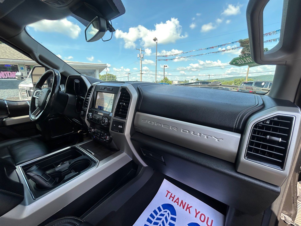 2021 Ford F-350 Image 31