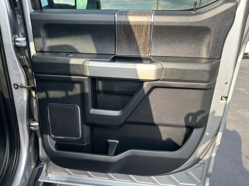 2021 Ford F-350 Image 32
