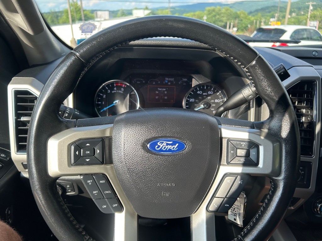 2021 Ford F-350 Image 44