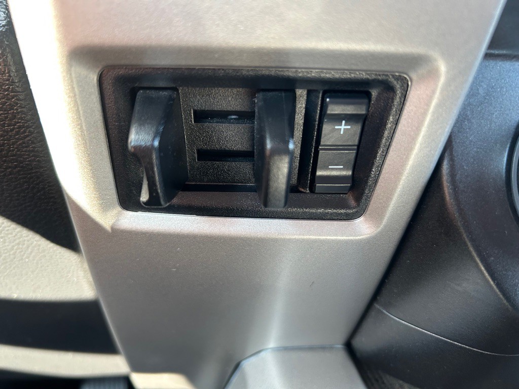 2021 Ford F-350 Image 56