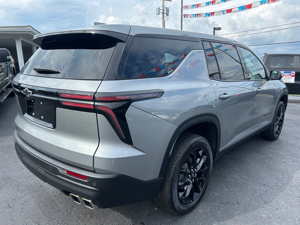 2024 Chevrolet Traverse Image 4