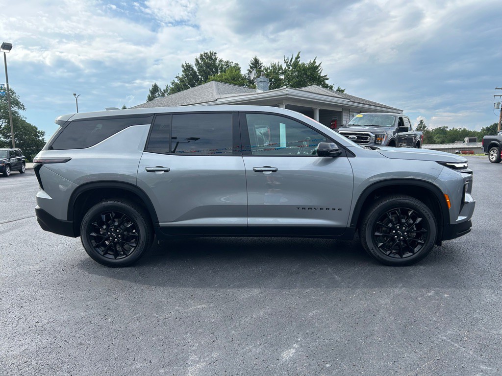 2024 Chevrolet Traverse Image 5