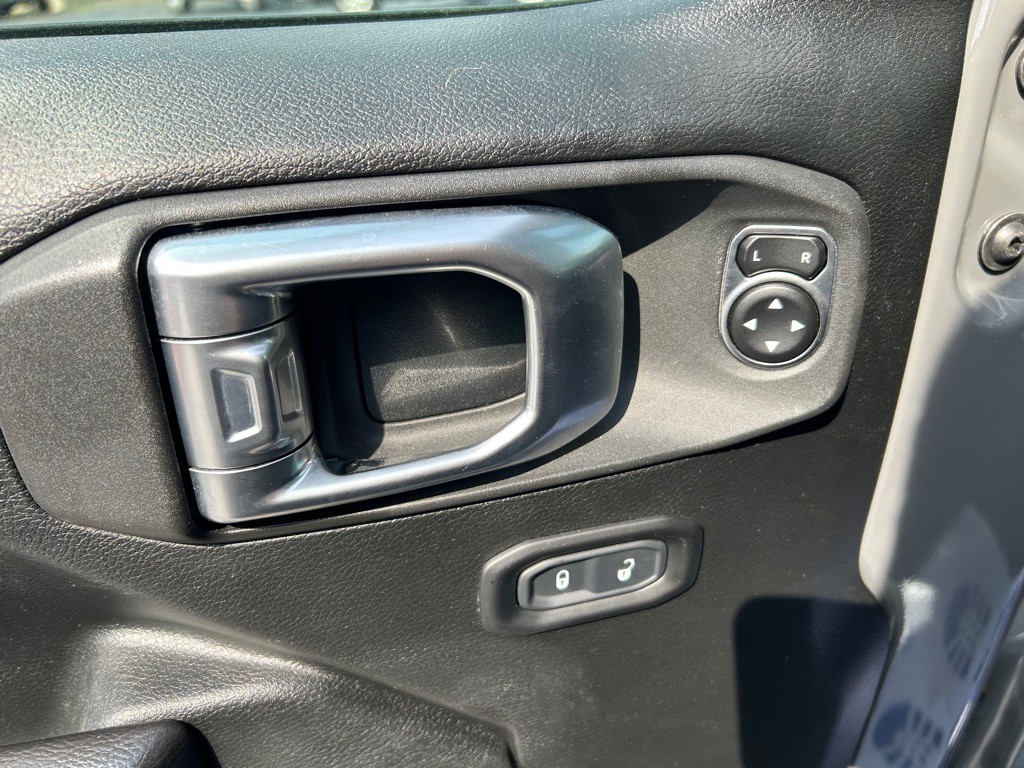2020 Jeep Wrangler Unlimited Image 40