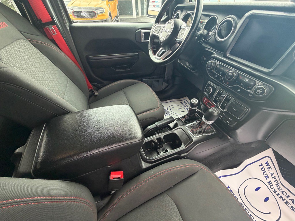 2020 Jeep Wrangler Unlimited Image 32