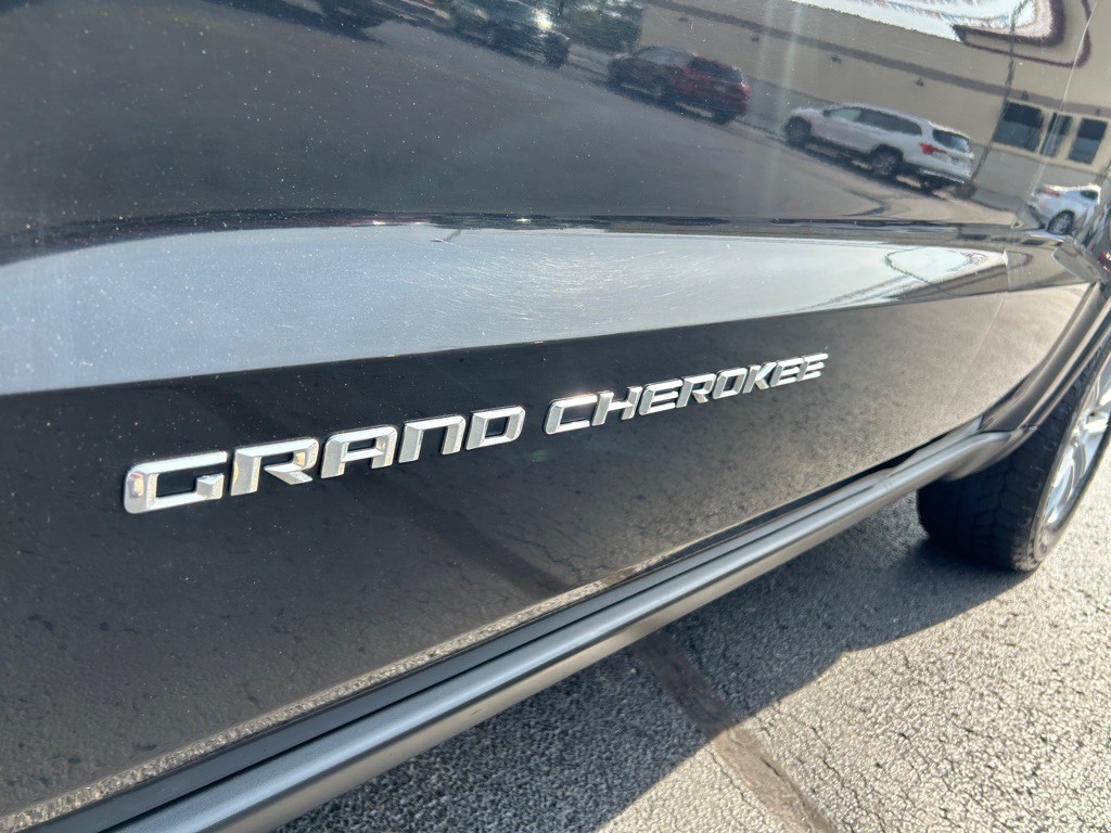 2015 Jeep Grand Cherokee Image 8