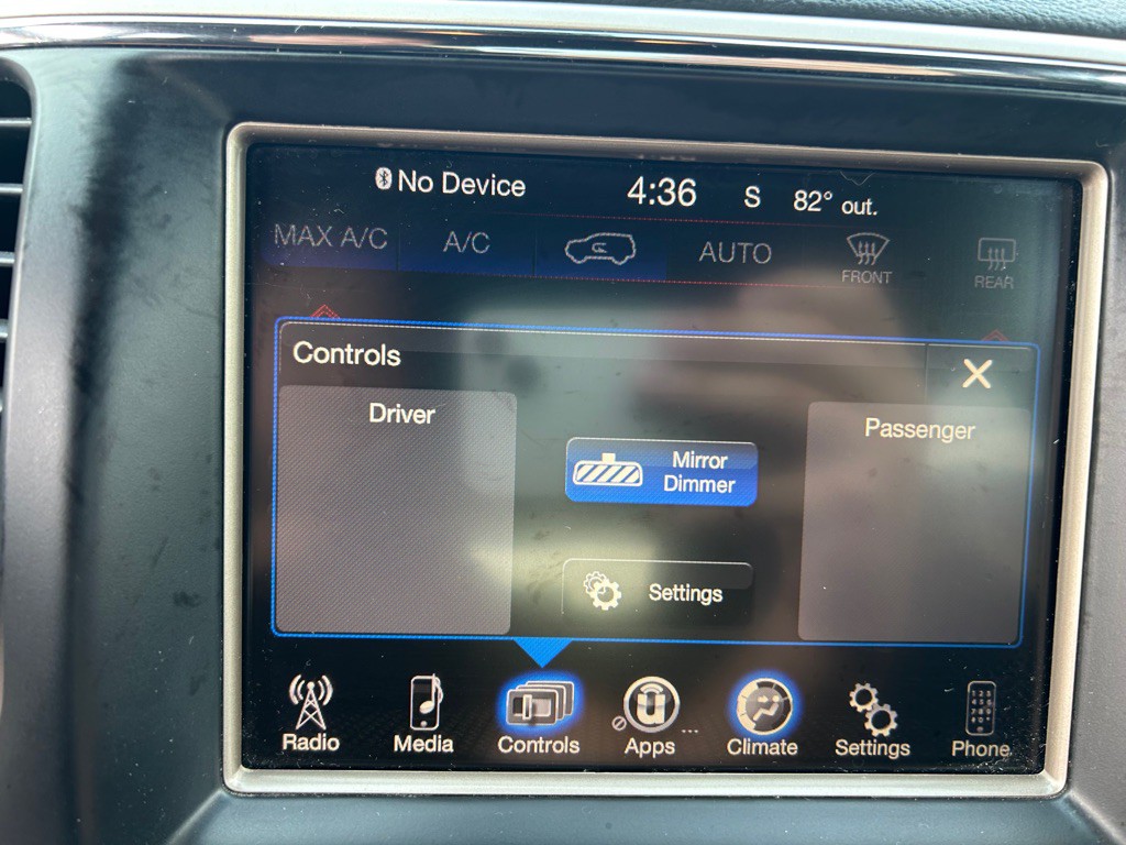2015 Jeep Grand Cherokee Image 40