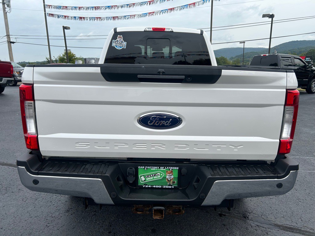 2017 Ford F-350 Image 6