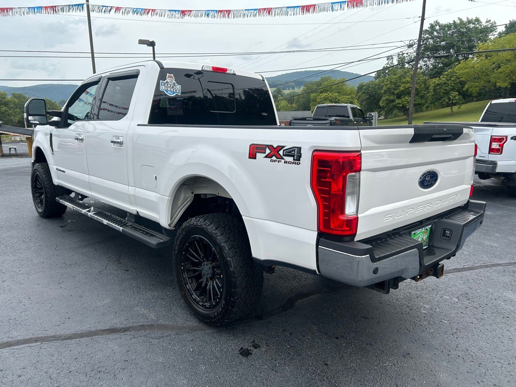 2017 Ford F-350 Image 7