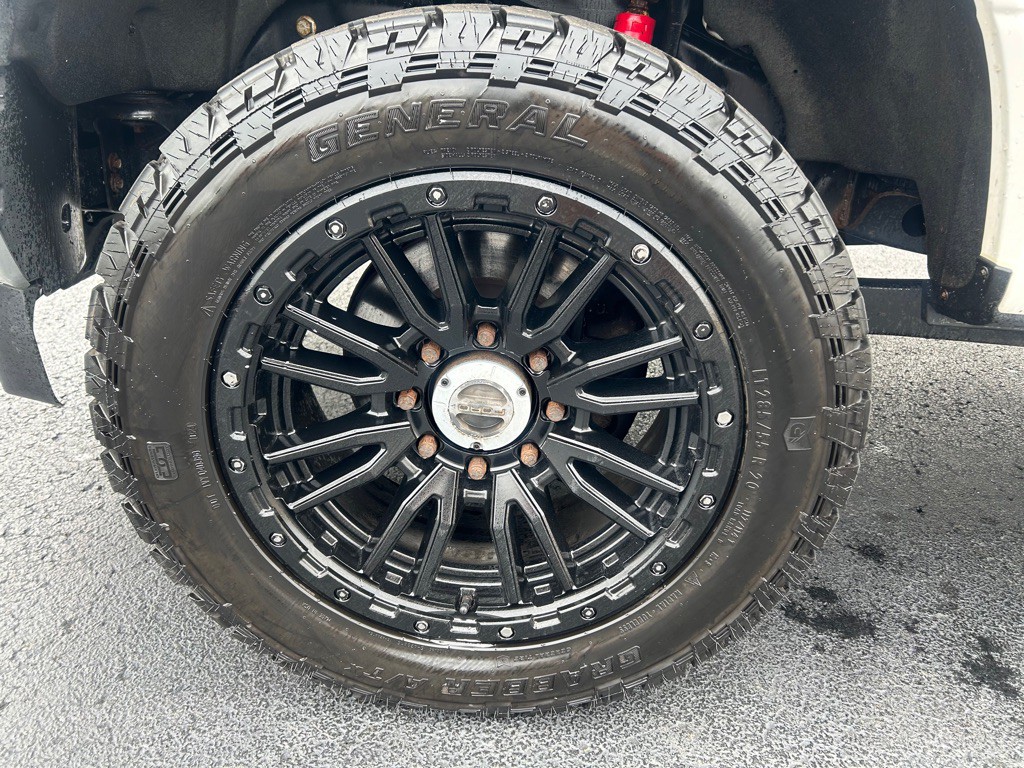 2017 Ford F-350 Image 9