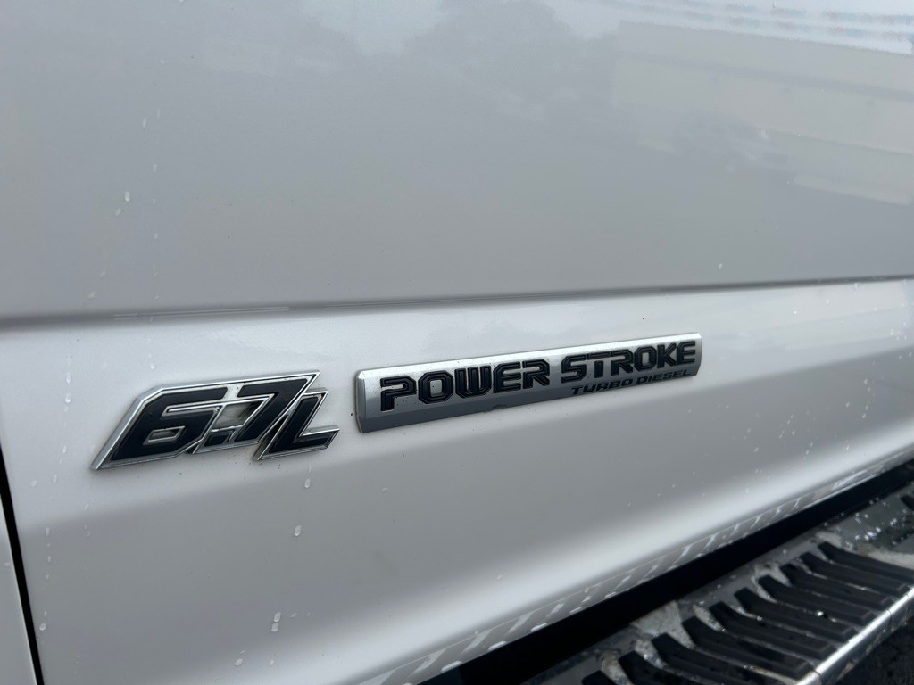 2017 Ford F-350 Image 11