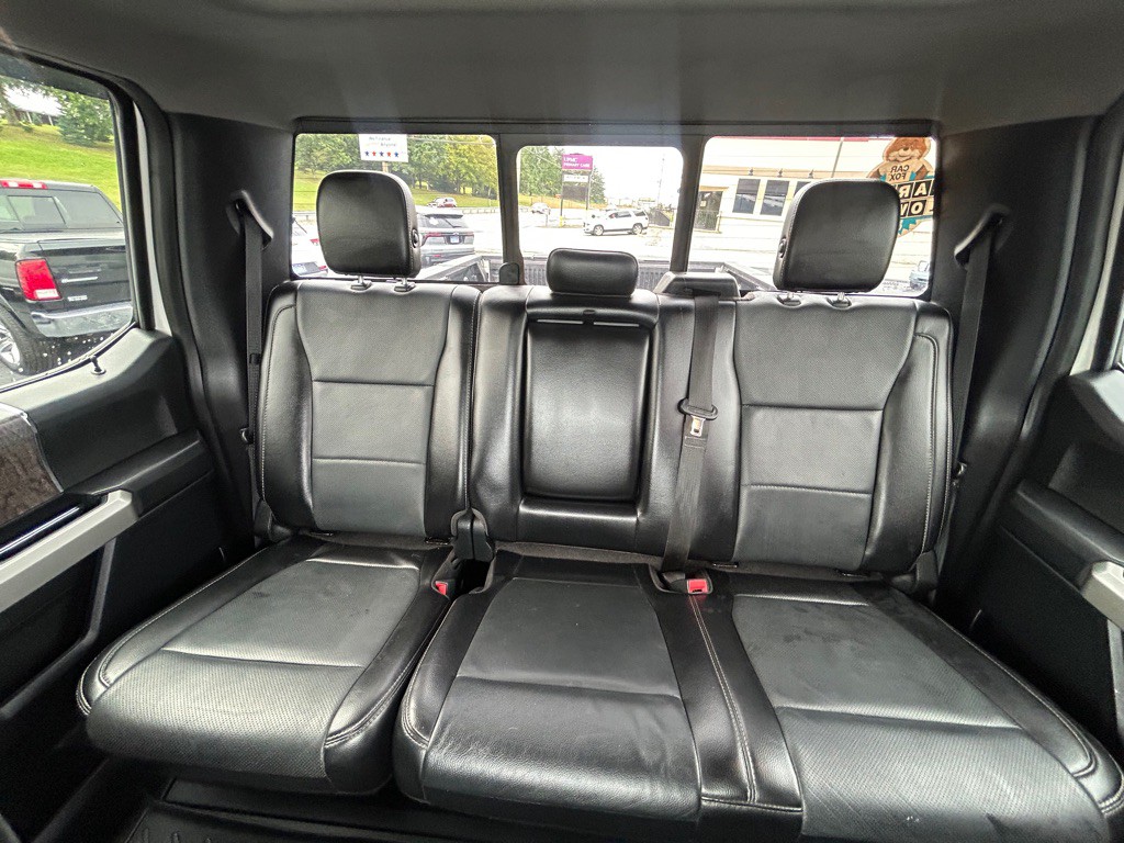 2017 Ford F-350 Image 22