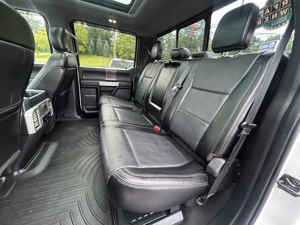 2017 Ford F-350 Image 24