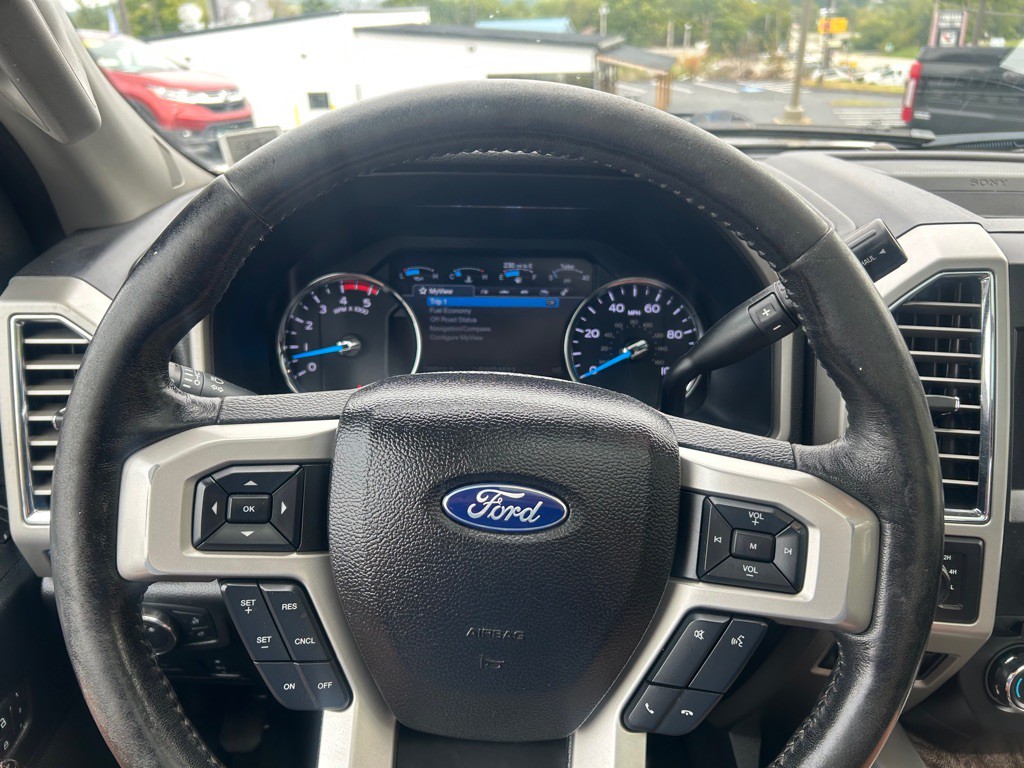 2017 Ford F-350 Image 41