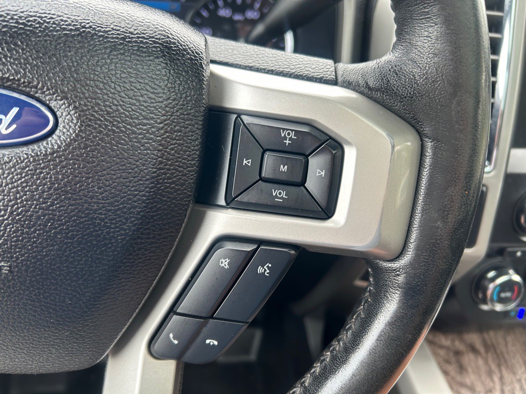 2017 Ford F-350 Image 43