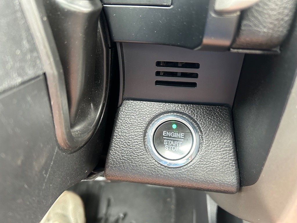 2017 Ford F-350 Image 46
