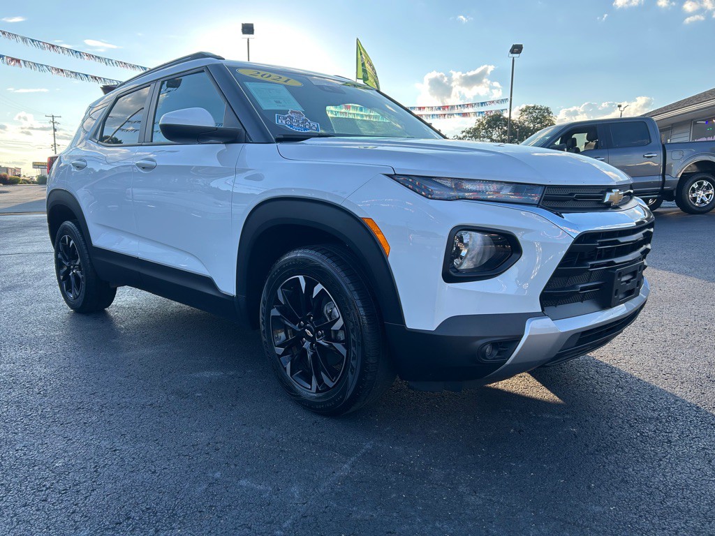 2021 Chevrolet Trailblazer Image 3