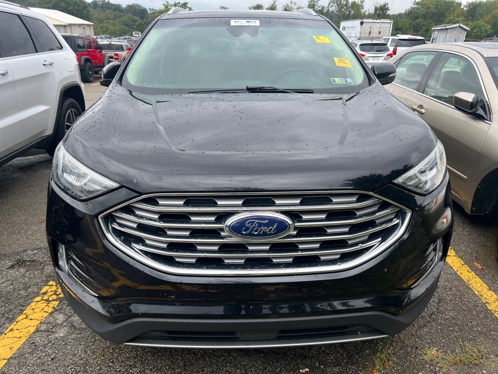 2020 Ford Edge Image 3