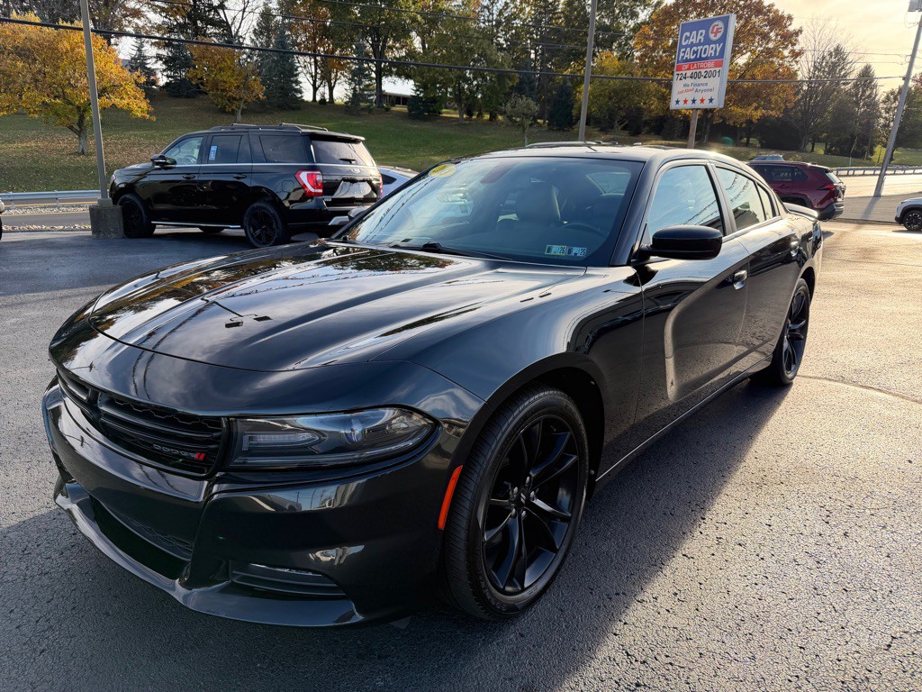 2018 Dodge Charger Image 1