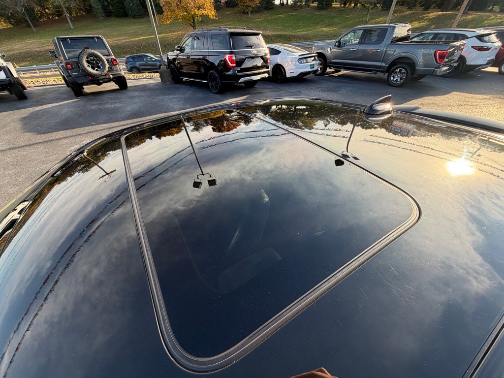 2018 Dodge Charger Image 9