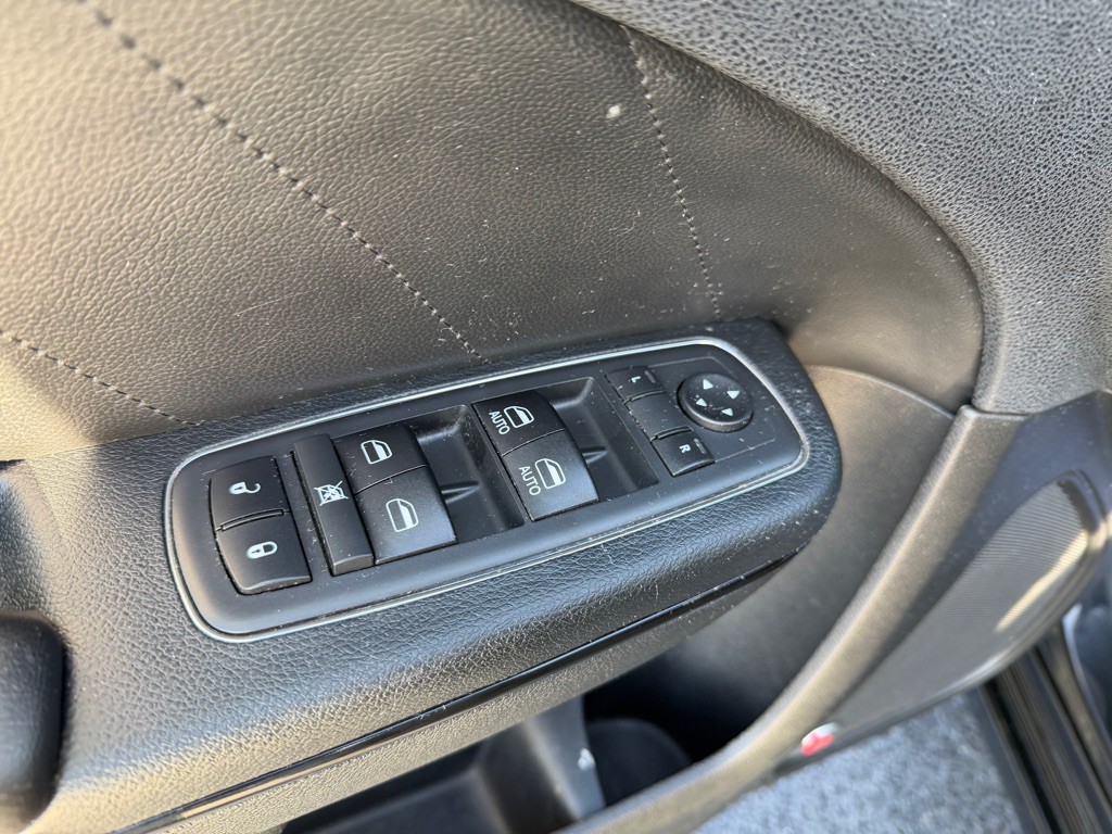 2018 Dodge Charger Image 29