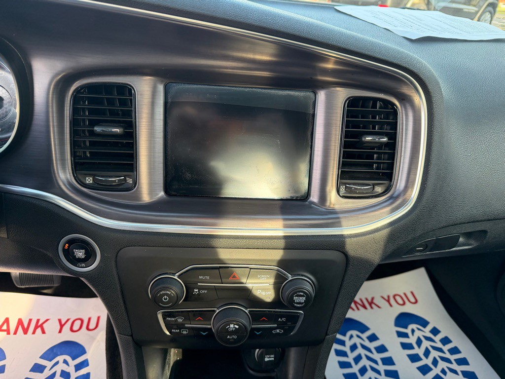 2018 Dodge Charger Image 35