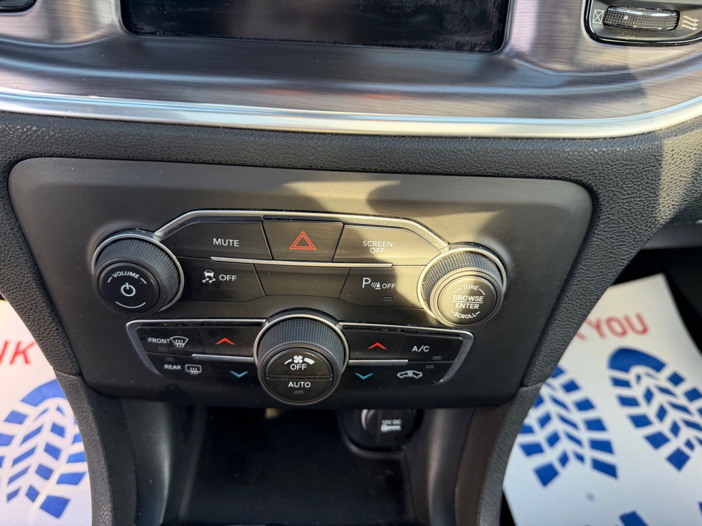 2018 Dodge Charger Image 38