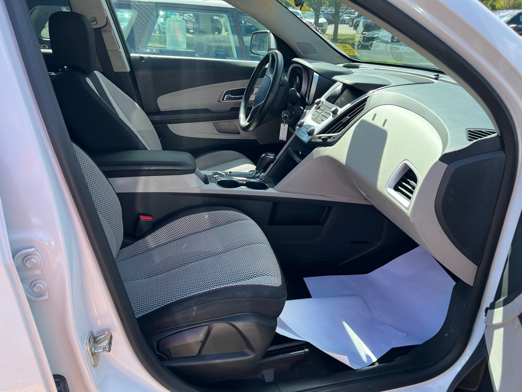 2016 Chevrolet Equinox Image 3