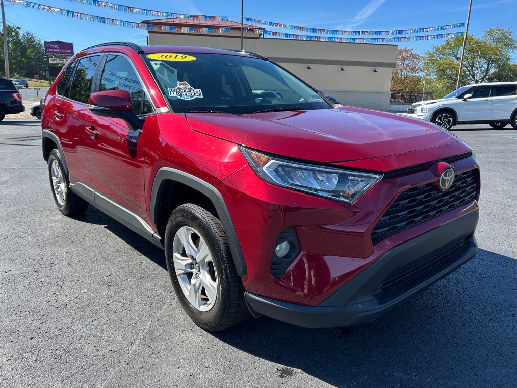 2019 Toyota Rav4 Image 3
