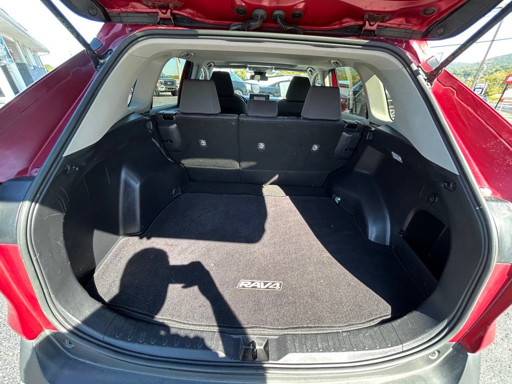 2019 Toyota Rav4 Image 21